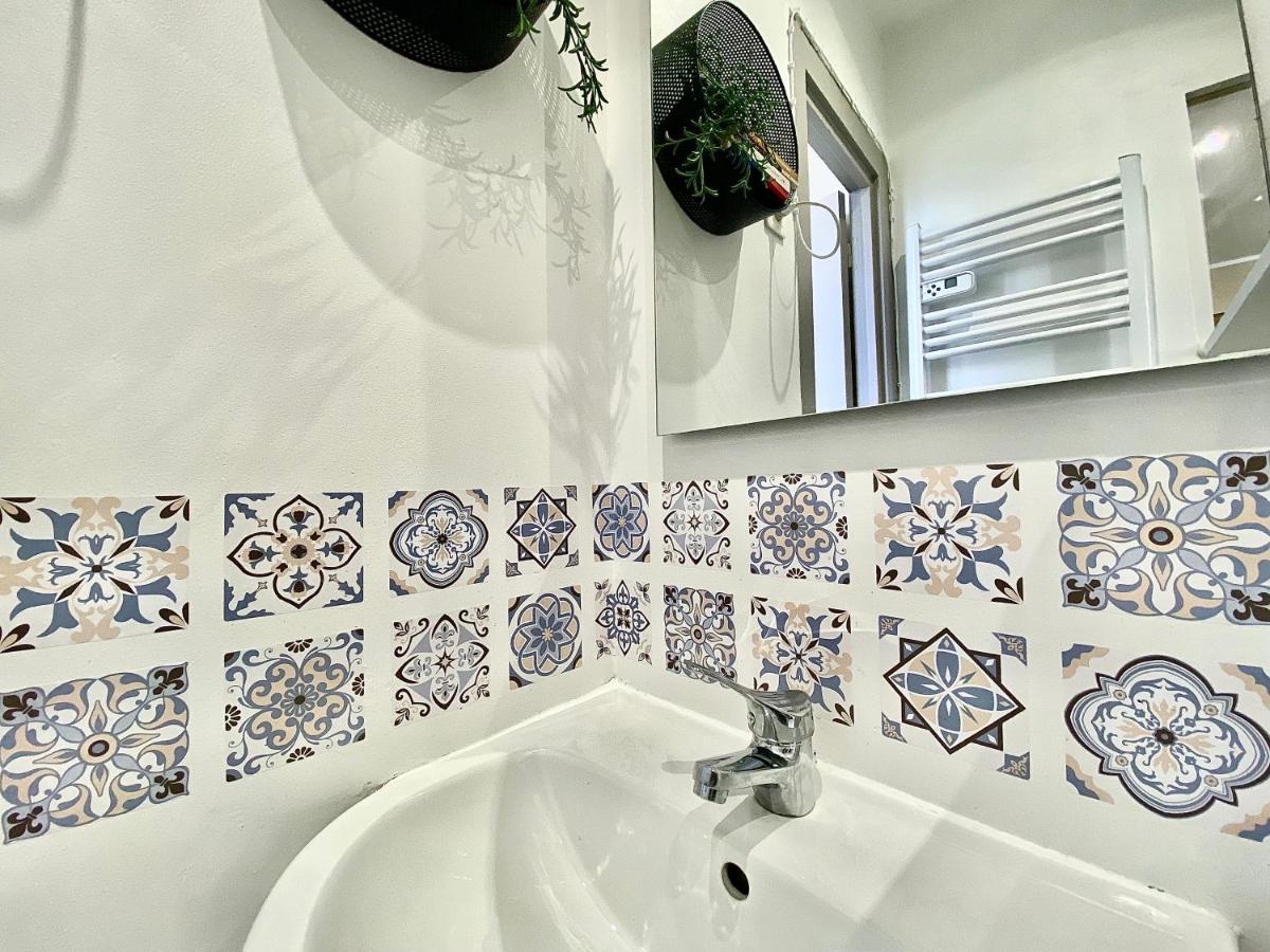 Lovely & Cozy Duplex Heart Of Nice With Bathtub! Eksteriør billede